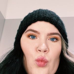 Meet your Posher, Bailee